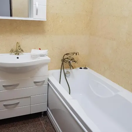 Apartment Mega Mall Monza National Arena