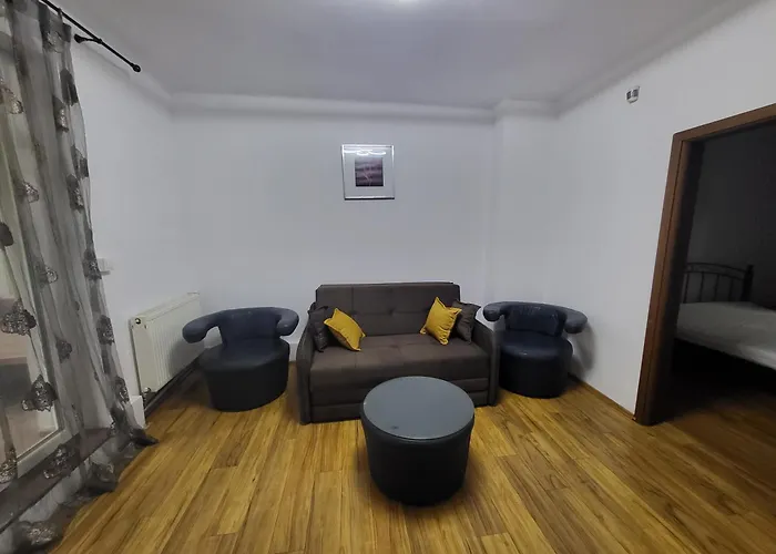 Mega Mall Monza National Arena Apartman